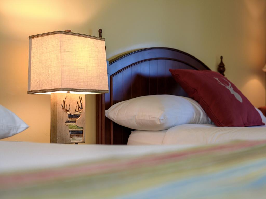 Deerhurst Resort Хънтсвил Екстериор снимка